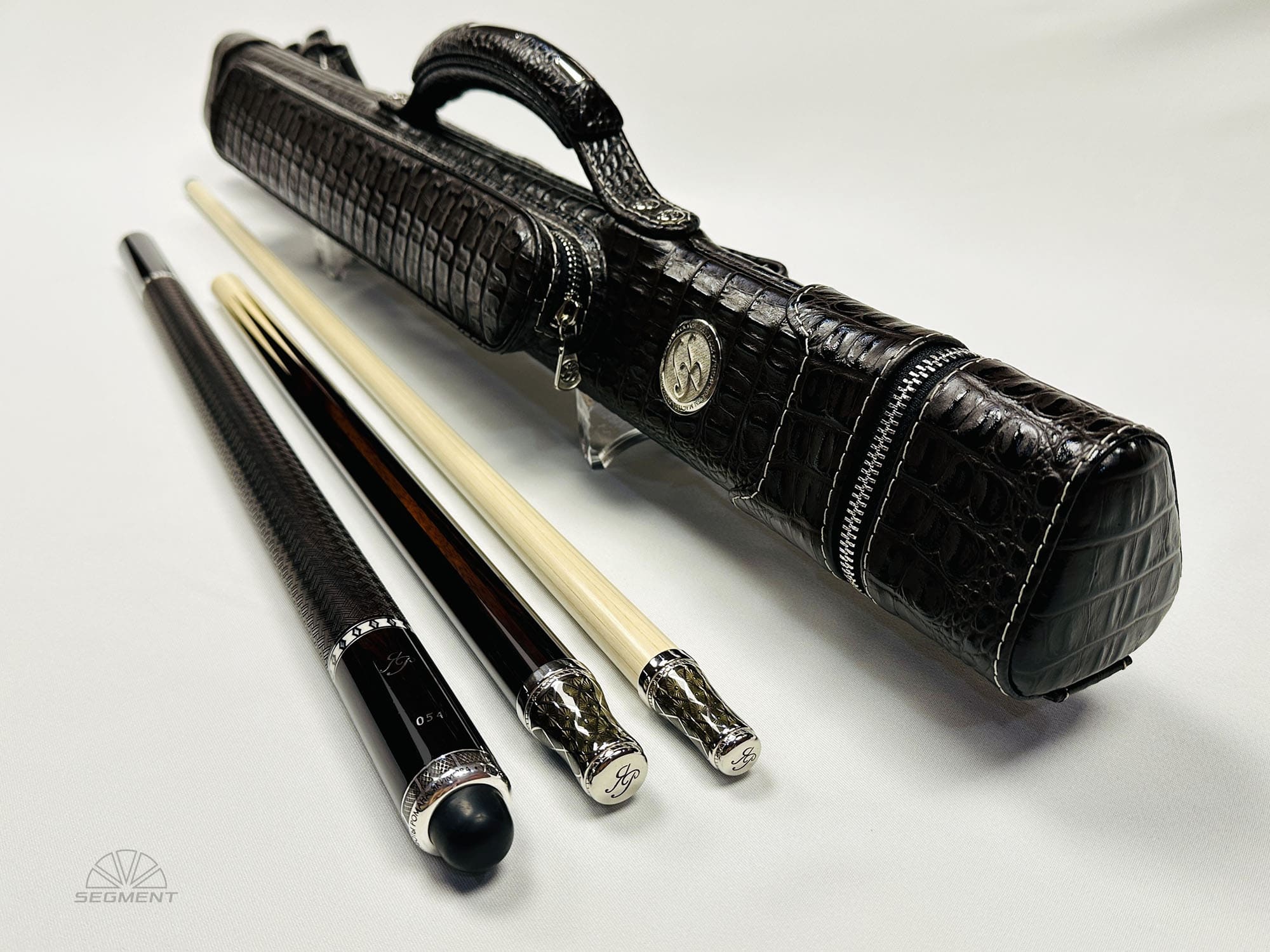 Бильярдный кий 054 из макассара