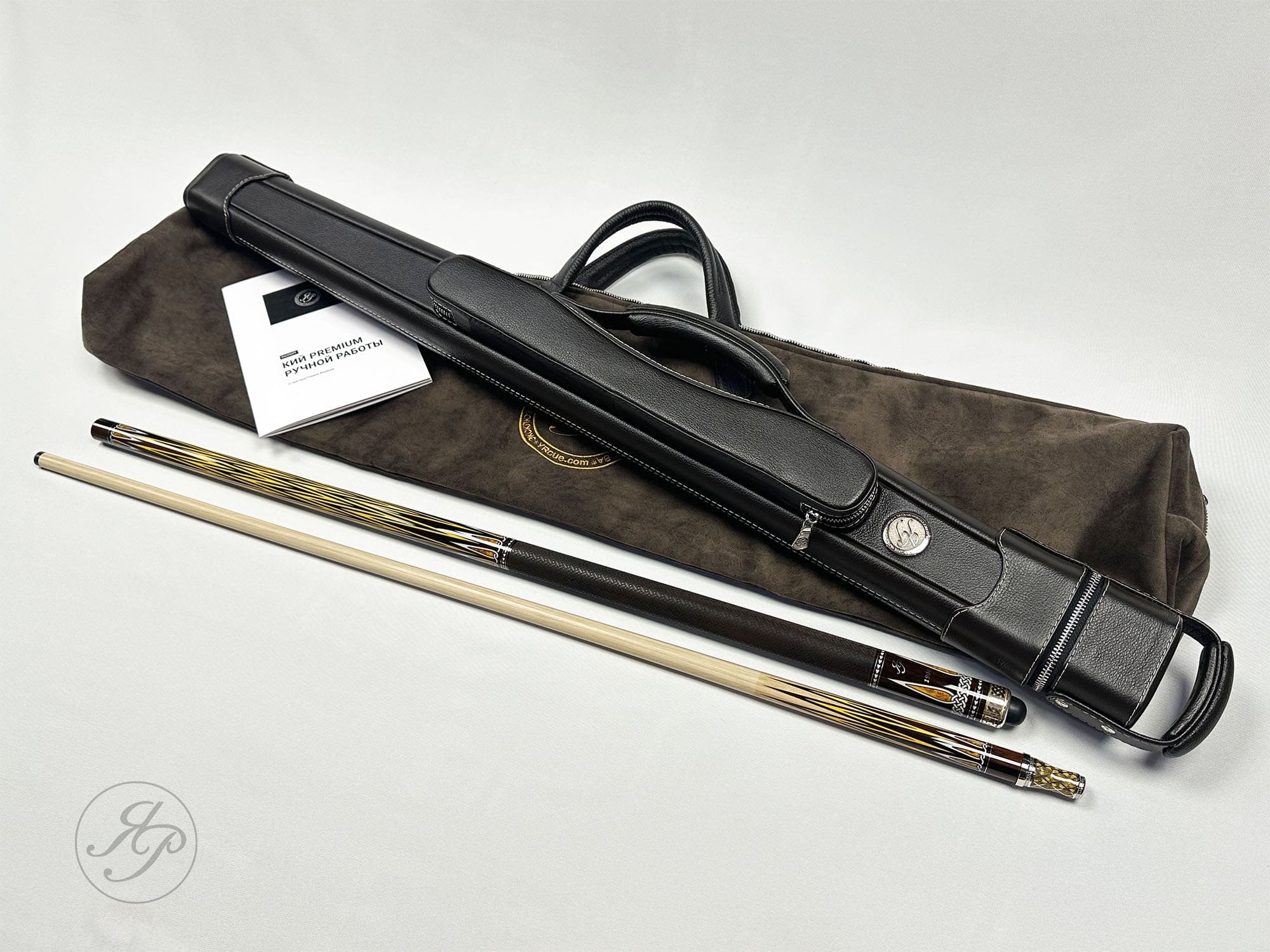 Кий ручной работы 1904 с желтыми коронами