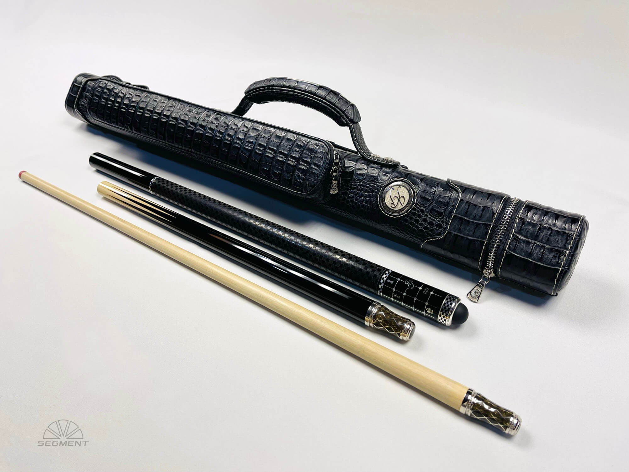 бильярдный кий 009 с шахматами