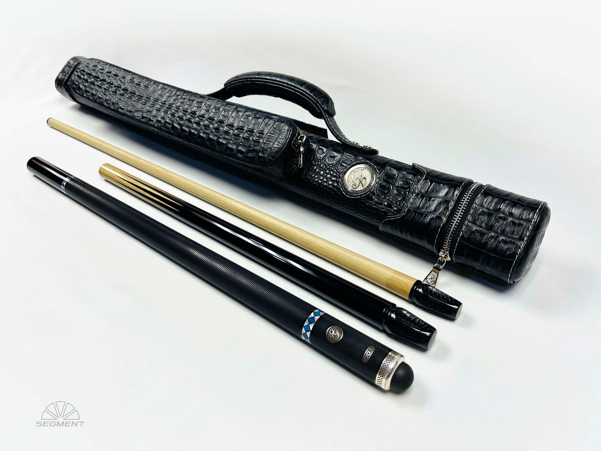 Бильярдный кий 003 с синими ромбиками